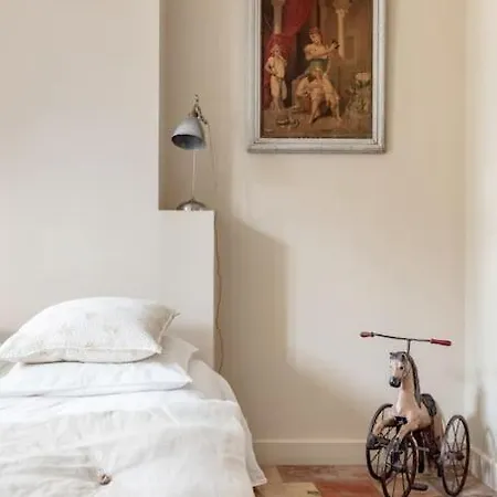 La Demeure Provençale Au Charme Suranné *