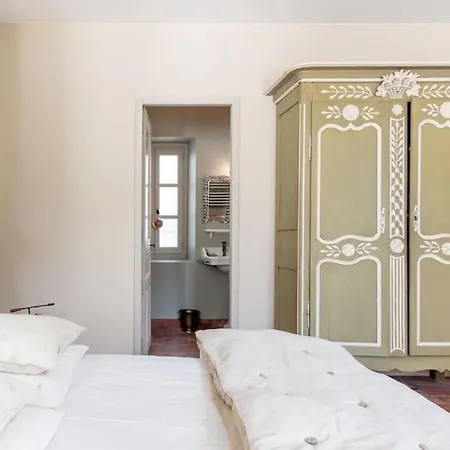 Villa La Demeure Provençale Au Charme Suranné Nîmes