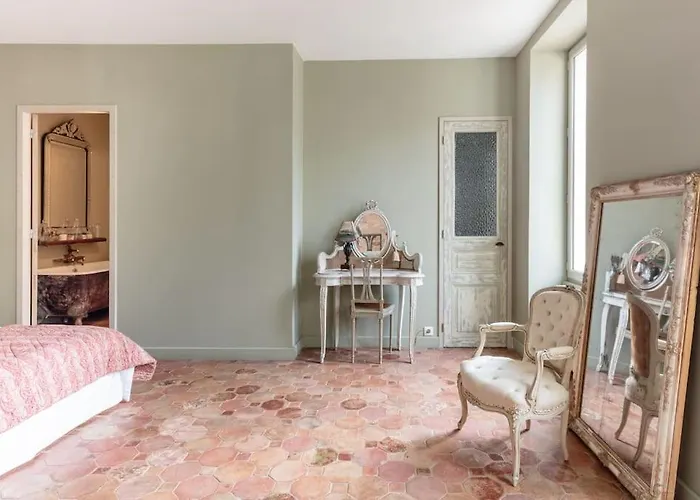 La Demeure Provencale Au Charme Suranne Βίλα *