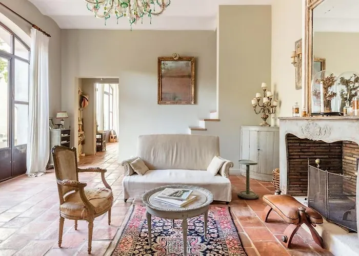 La Demeure Provencale Au Charme Suranne Βίλα *